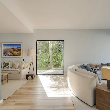 Contemporary By Cadenzalux
