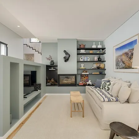 Villa Contemporary By Cadenzalux Cascais