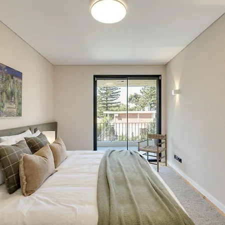 Villa Contemporary By Cadenzalux