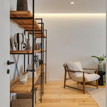 Villa Contemporary By Cadenzalux Cascais