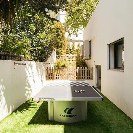 Villa Contemporary By Cadenzalux *