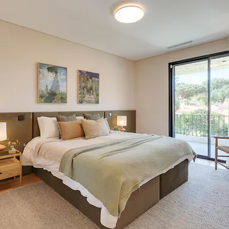 Contemporary By Cadenzalux Villa *