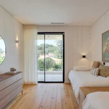 Contemporary By Cadenzalux Villa *