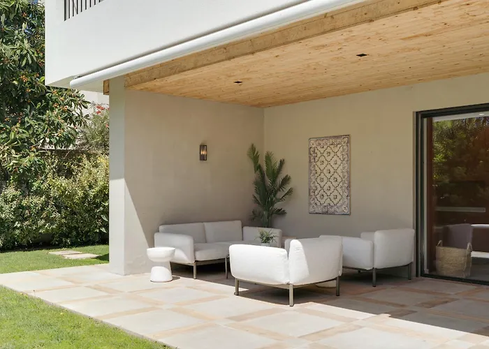 Contemporary By Cadenzalux *