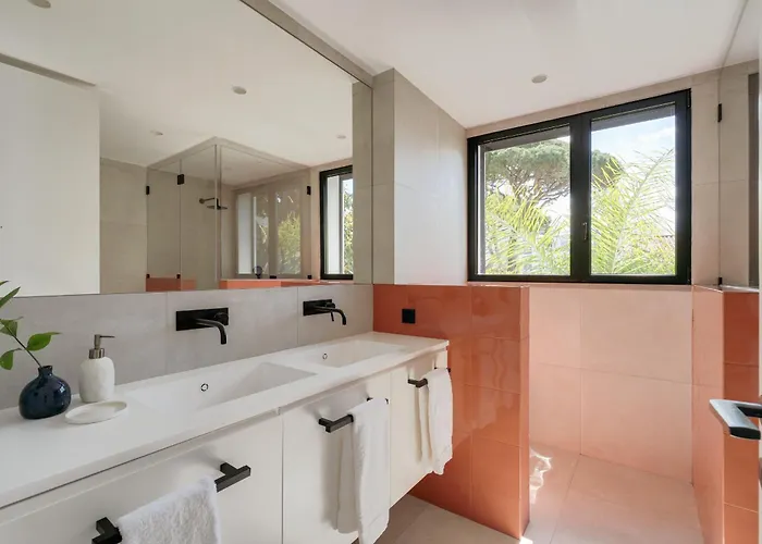 Contemporary By Cadenzalux Villa Cascais