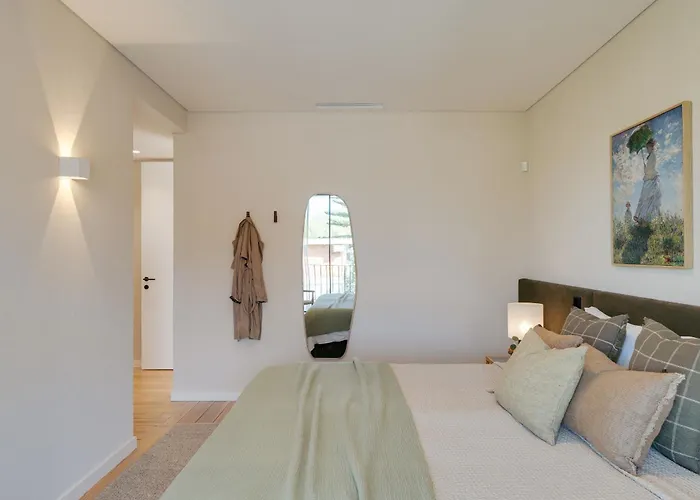 Villa Contemporary By Cadenzalux