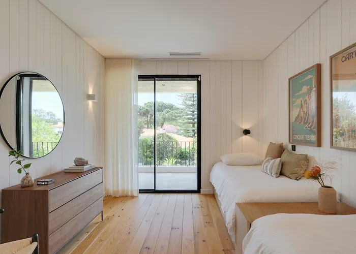 Contemporary By Cadenzalux Villa *
