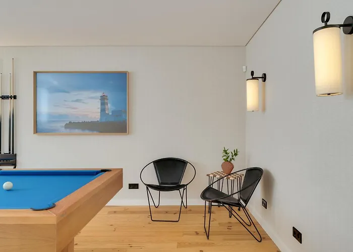 Contemporary By Cadenzalux *